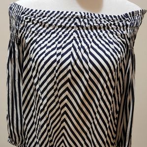 Grand & Greene, size Medium, Blue and White Stripe